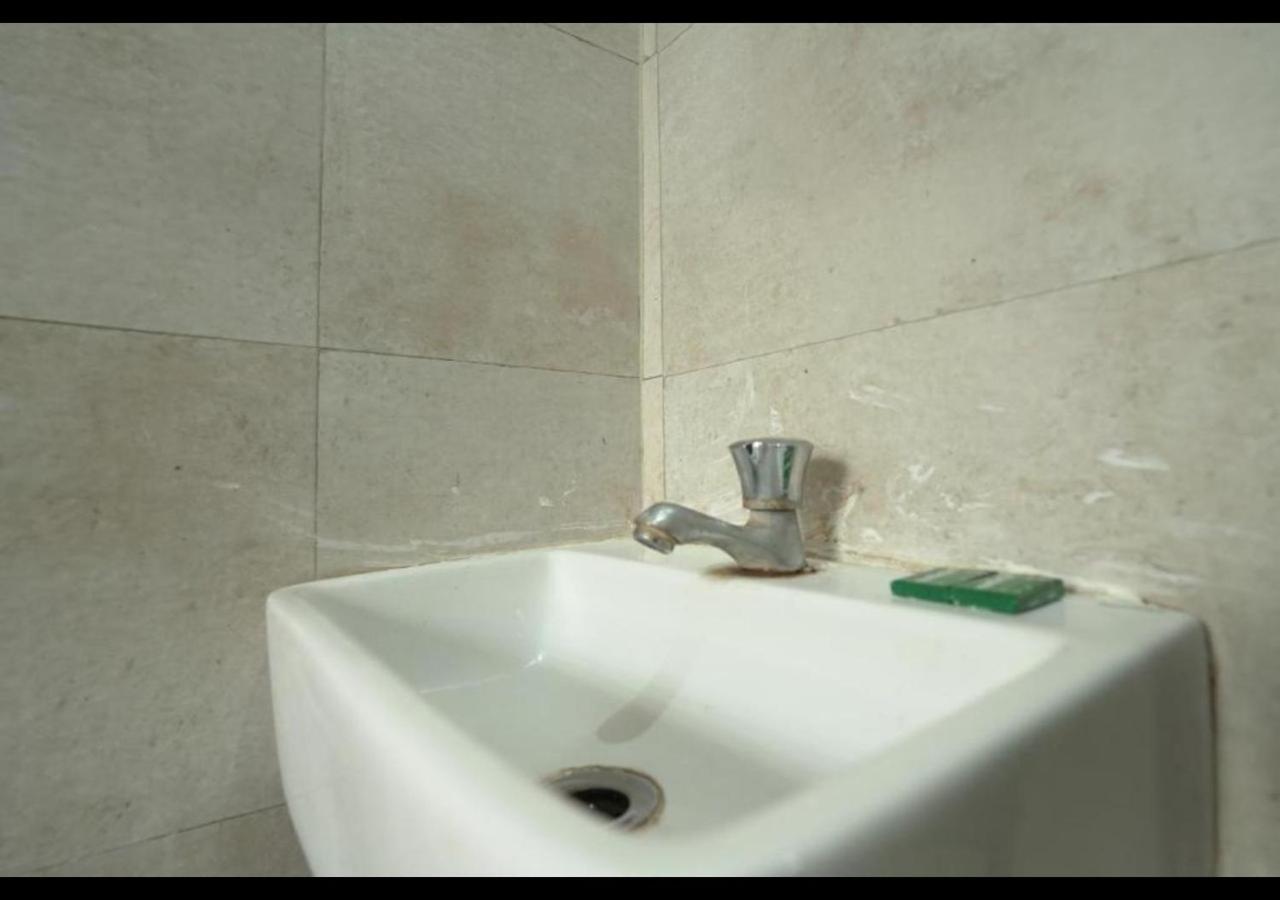 Hotel Sai Ganesh Lodging & Boarding By Wb Inn Titwala Zewnętrze zdjęcie